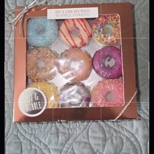 Fizz & Bubble Bath Truffles Bubble Donuts